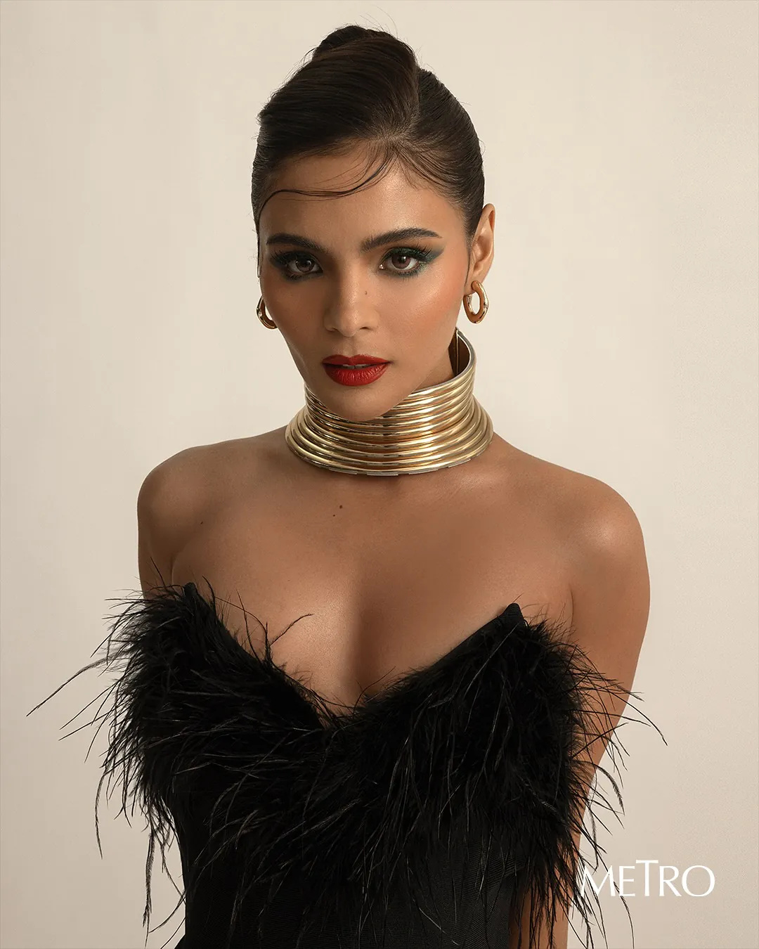 Lovi Poe - lovi-poe-hot-26.webp